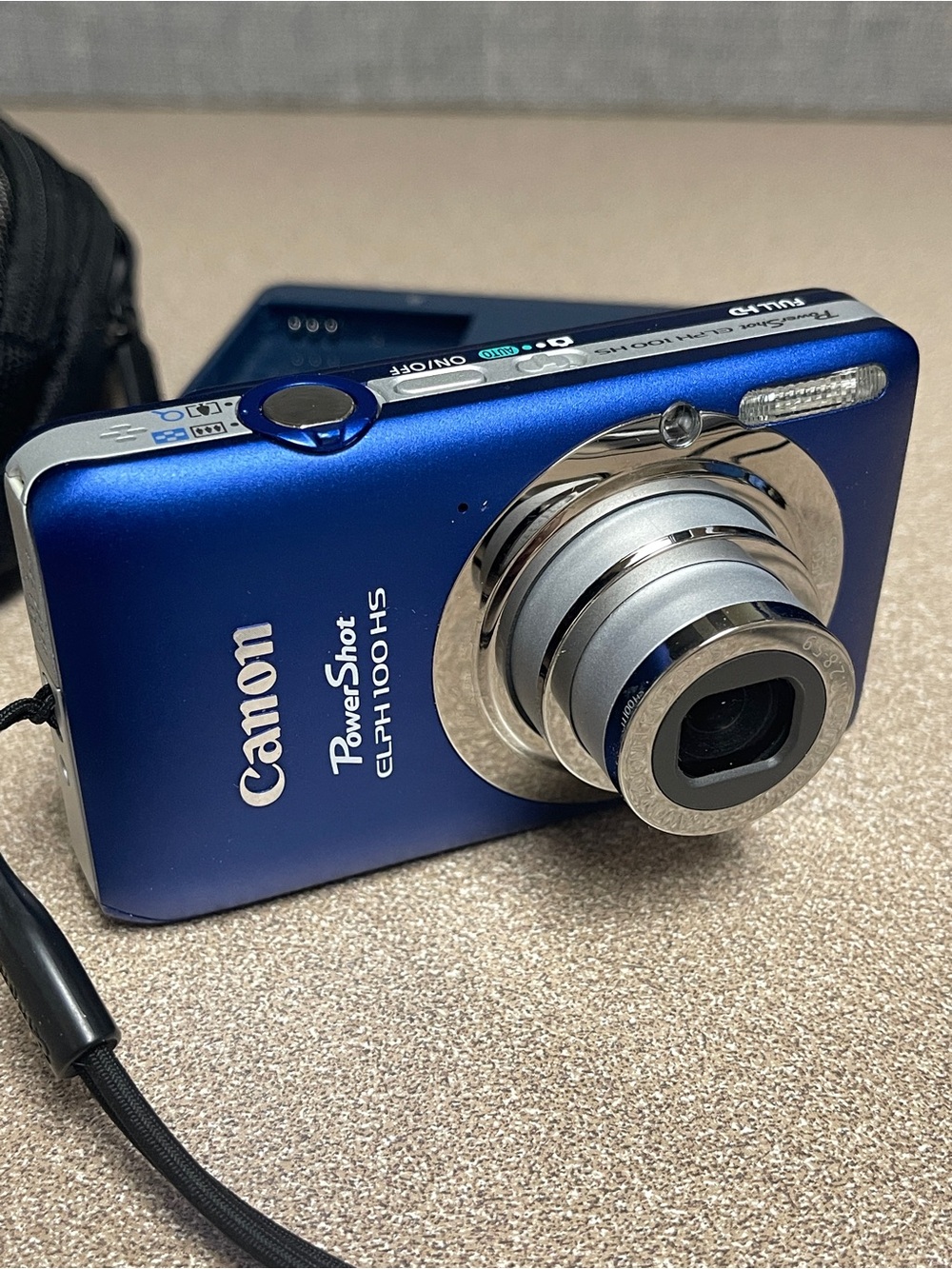 Canon PowerShot ELPH 100 HS Compact Digital Camera - Blue